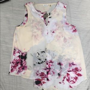 DKNYC sleeveless floral blouse